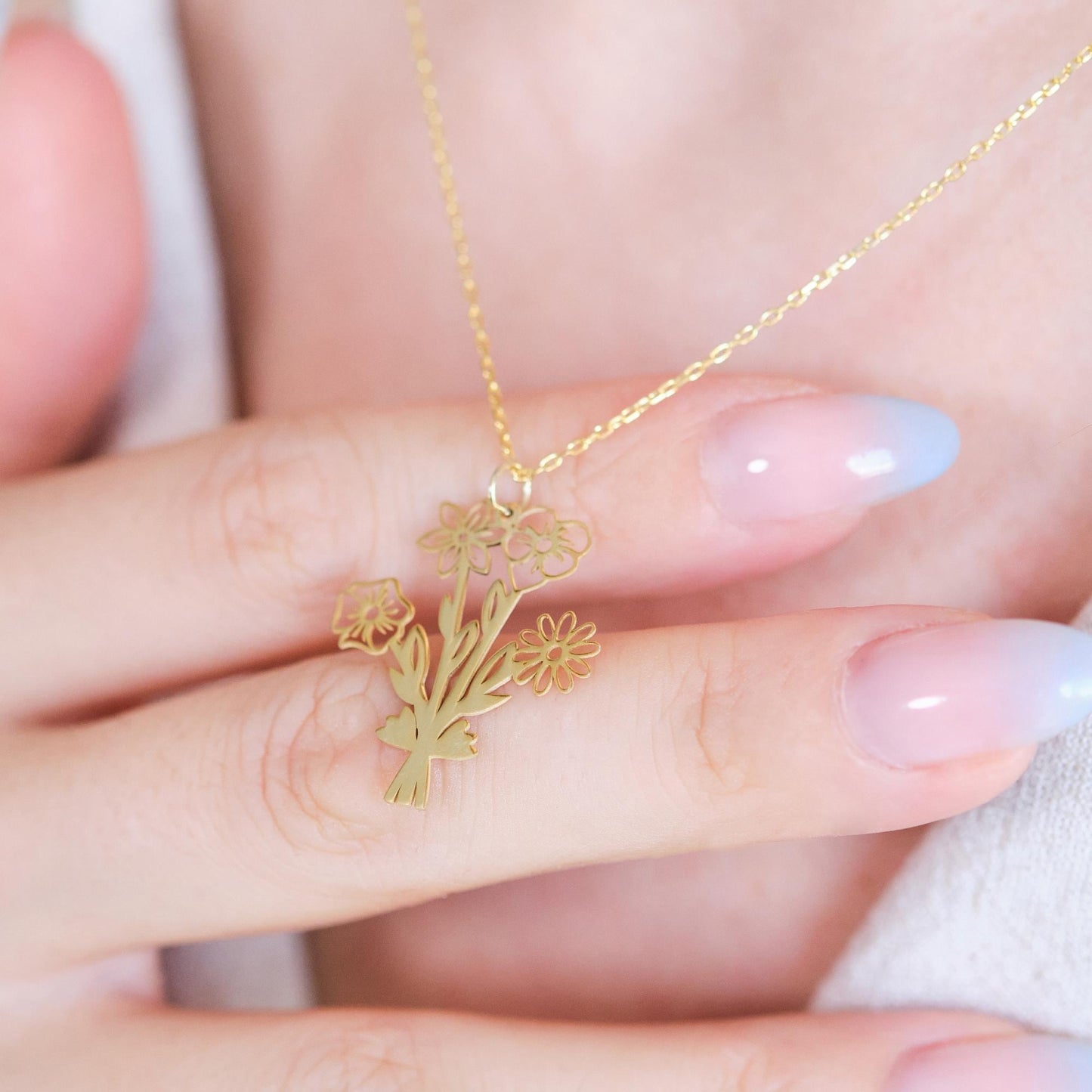 Rooted in Elegance, Available in Gold, Rose Gold, and Silver.
Discover our tree necklace, a symbol of growth and personal journey. Choose your metal and carry a timeless reminder of your unique story every day