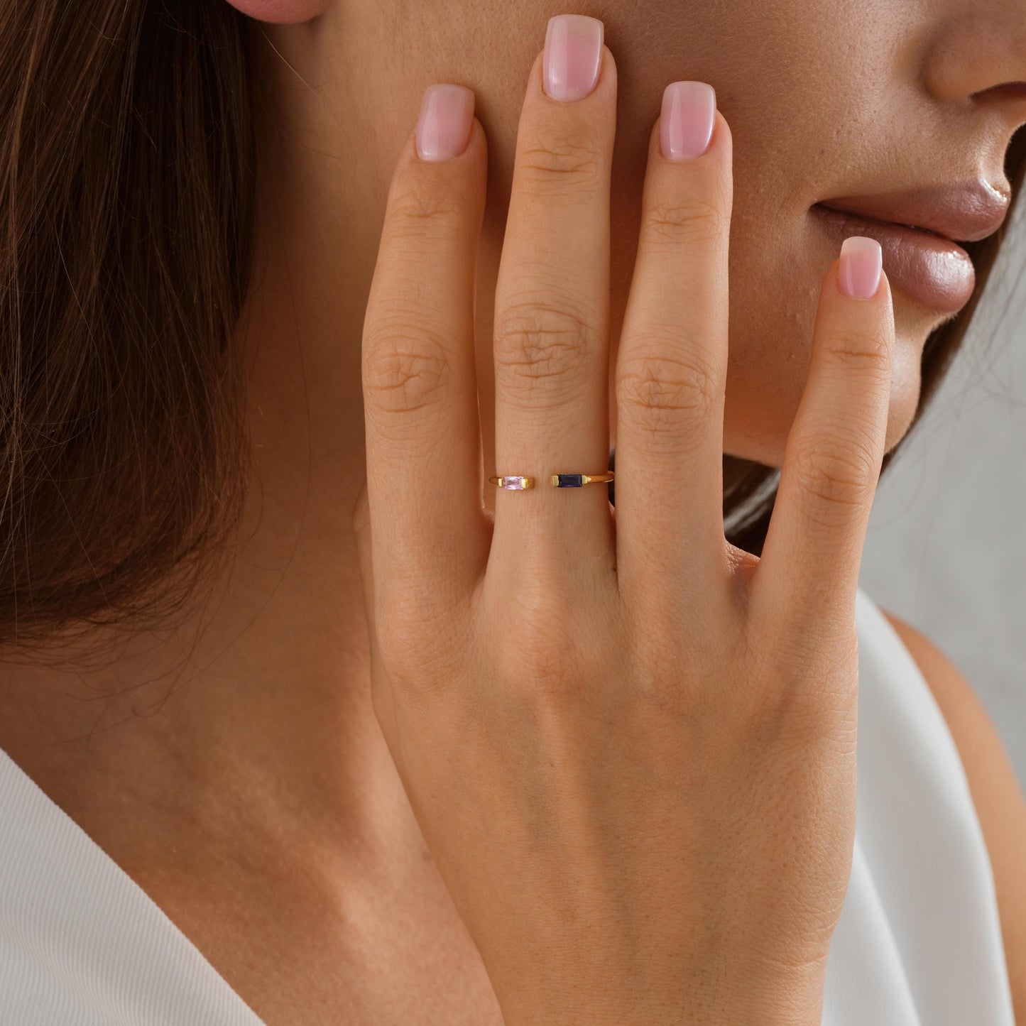 Material: 925K Sterling Silver
Finish: High polish
stone: Cubic Zirconia (baguette cut)
Style: Stackable band ring
Sizes: Adjustable
Everyday wear Ring stacking Minimalist styling Dainty gifts Bridesmaids Birthday or anniversary
Elegant gift box
Ready for gifting โ perfect for special occasions or self-love moments
Handmade to order in US
Processing time: 2โ3 business days
โข Express delivery available:
โโซ USA: 2โ5 business days
โโซ Europe: 1โ3 business days
- For EUROPE shipped from TURKEY