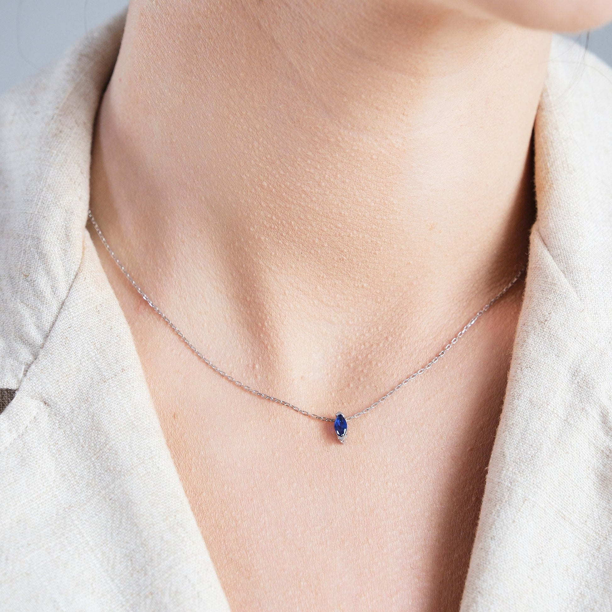 Create your own story with the customizable Stone Necklace. Choose from a variety of gemstones to reflect your personality or symbolize something special. this personalized piece is a unique way to express your individuality