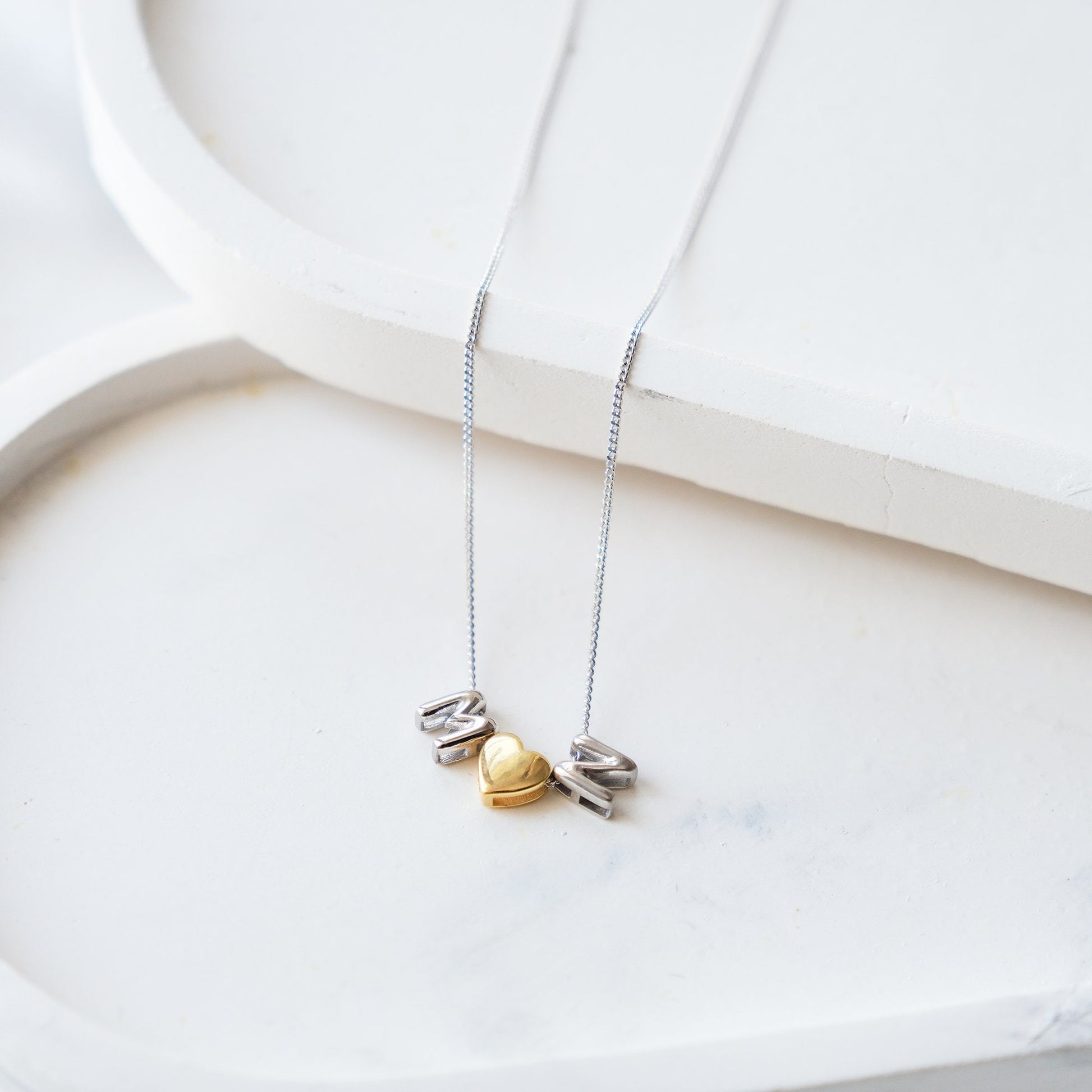 Woman Mother Girls Romantic Love Surprise Special Day Engagement Ceremony  Wedding Birthday Anniversary Charms Favorite Gift Best Selling Pendant Necklace Gift for Couples Easy Fast Delivery Letters Name Heart Balloon Cable Chain Chic Elegant Lover