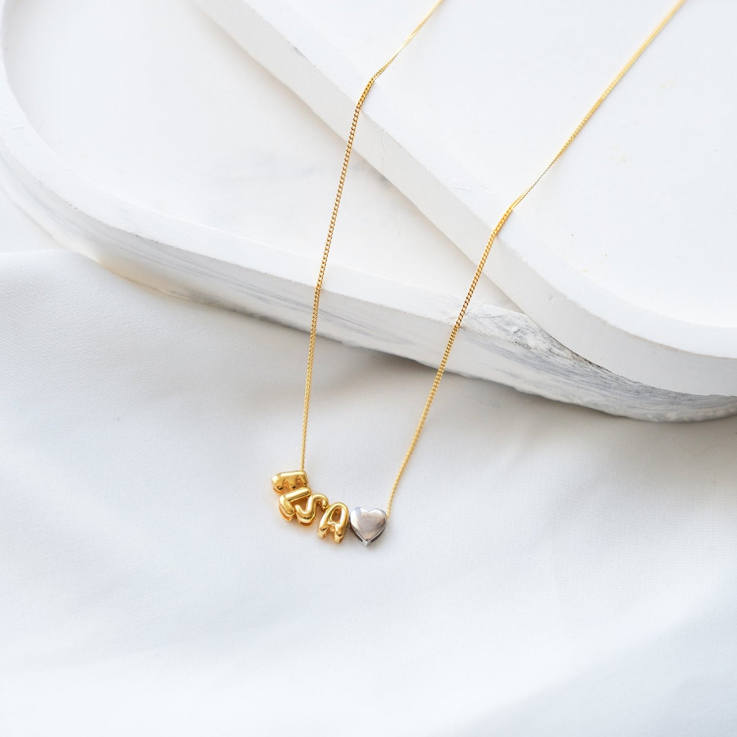 Woman Mother Girls Romantic Love Surprise Special Day Engagement Ceremony  Wedding Birthday Anniversary Charms Favorite Gift Best Selling Pendant Necklace Gift for Couples Easy Fast Delivery Letters Name Heart Balloon Cable Chain Chic Elegant Lover