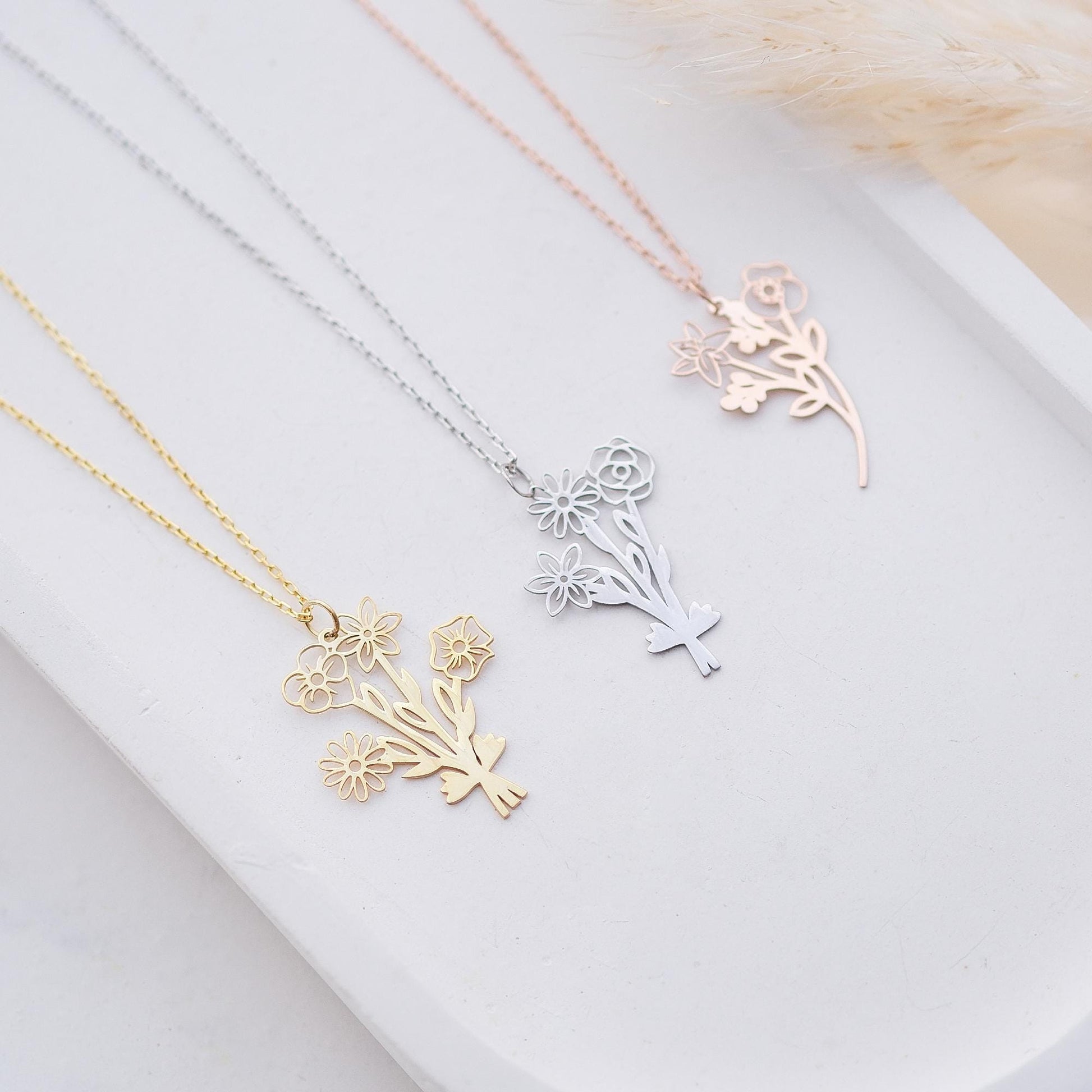 Rooted in Elegance, Available in Gold, Rose Gold, and Silver.
Discover our tree necklace, a symbol of growth and personal journey. Choose your metal and carry a timeless reminder of your unique story every day