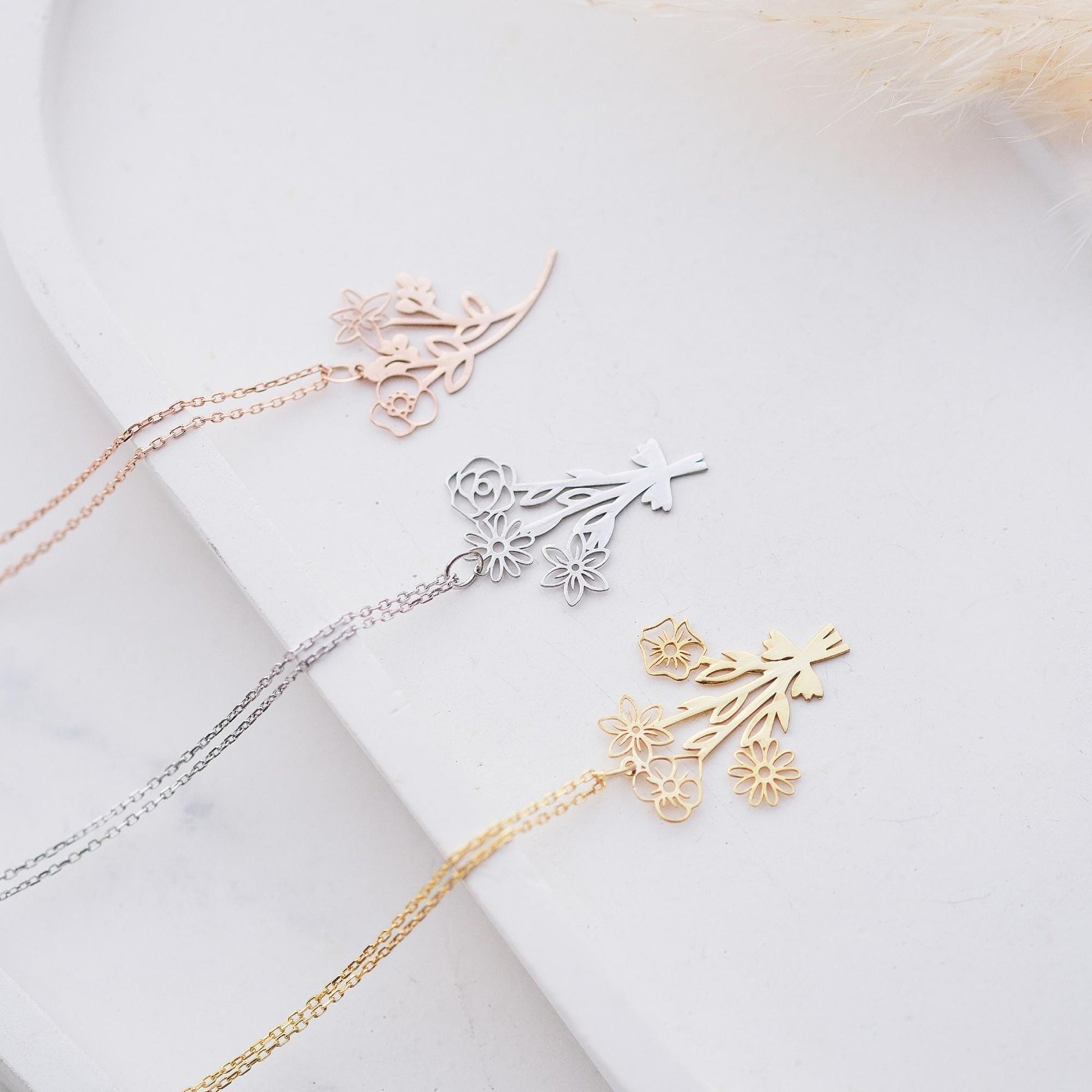 Rooted in Elegance, Available in Gold, Rose Gold, and Silver.
Discover our tree necklace, a symbol of growth and personal journey. Choose your metal and carry a timeless reminder of your unique story every day