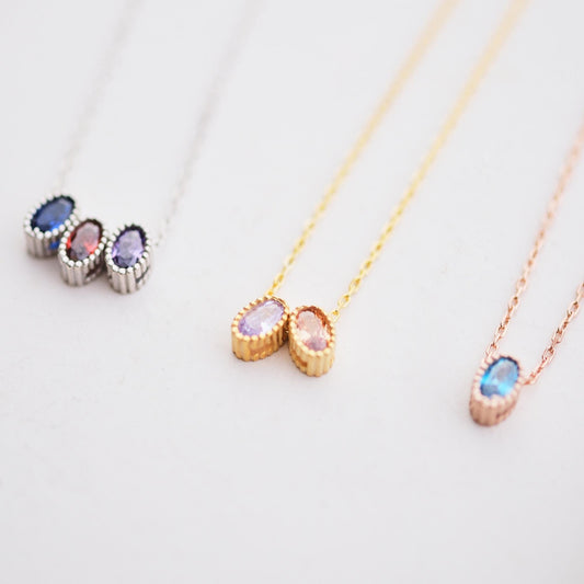 Explore the elegance of our almond-shaped gemstone necklaces featuring stunning natural stones Customizable with your choice of gemstone these unique pieces bring a refined and personal touch to any style perfect for daily wear as a thoughtful gift