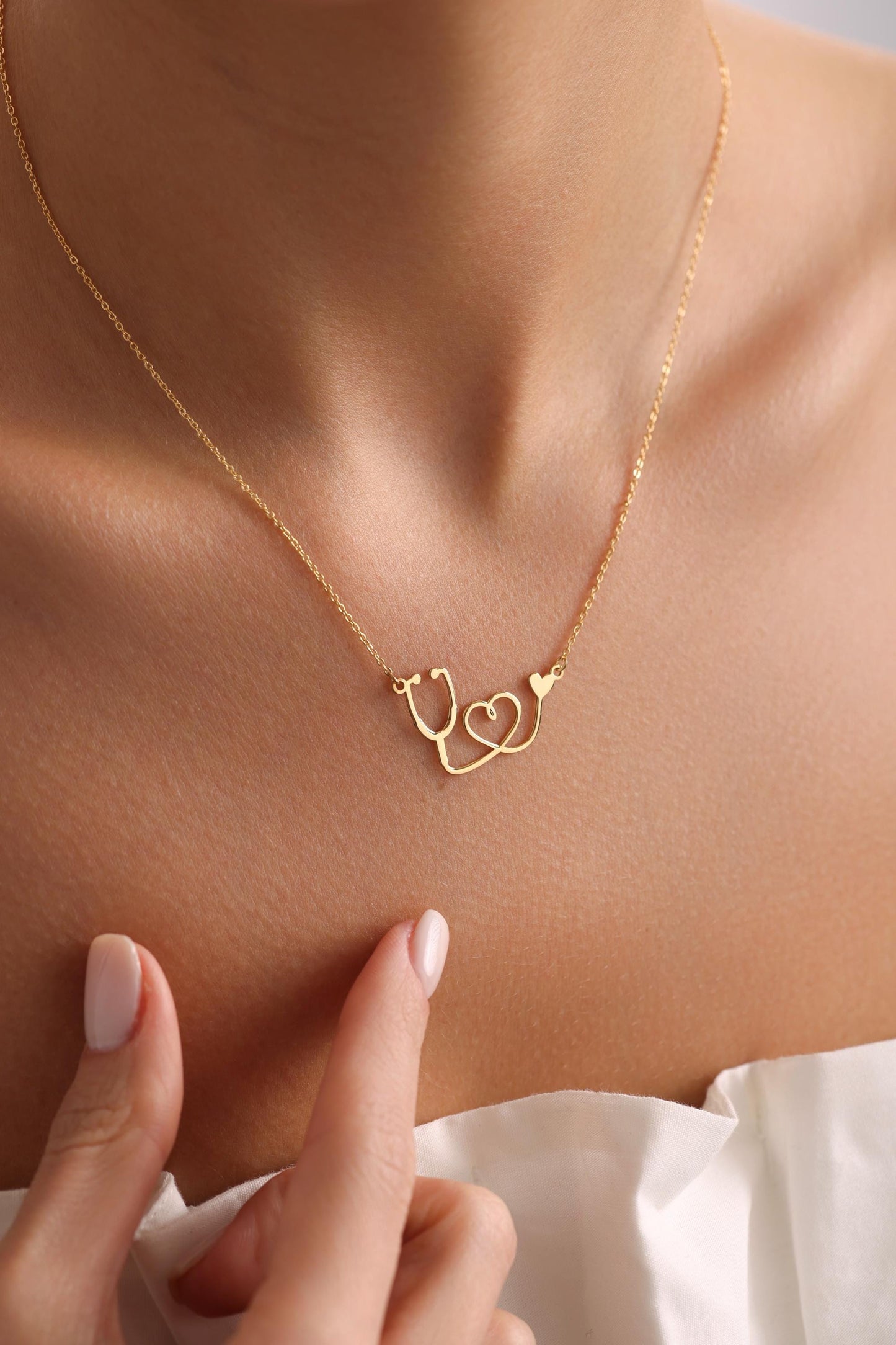 ECG and Statoscope Necklace Earring Combined Set for Health Workers Doctors Students Future Doctors Teenagers Former Health Employee Lovers
Woman
Mother
Worker
Nurse
Student
Couples
Girls
Unisex
Gift for 
Grandmothers
Happy
Romantic
Love
Surprise
Motivating
Loyalty
Remember
Fidelity
Memorial Days
Belonging
Special 
Date
Wear every
Anniversary 
Graduation 
Engagement Ceremony
Wedding
Birthdays
Causal Wear
Get Well Soon Gift
New Job
Personal Development
Promotion
Birthday
Routine
Beauty
New Baby