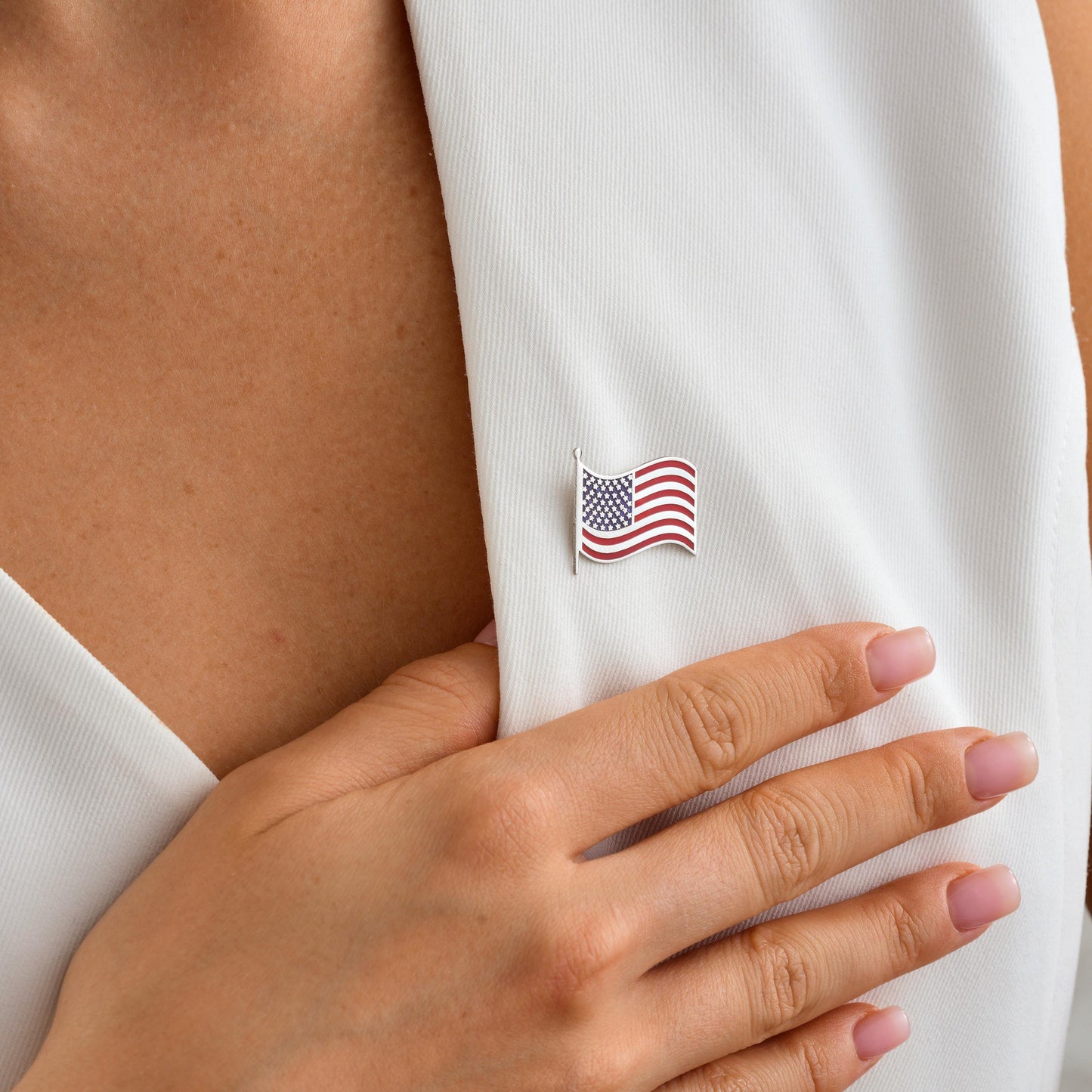 💎 PRODUCT DETAILS:
• Material: 925 Sterling Silver / 18K Gold Plated / 14K Solid Gold
• Design: USA Flag with fine enamel detailing 
• Closure: Secure pin clasp on back
• Packaging: Gift-ready box

🎁 PERFECT FOR:
✔ Independence Day – 4th of July
✔ Memorial Day & Veterans Day
✔ Graduation or retirement gifts
✔ Everyday patriotic style

🚚 PROCESSING & SHIPPING:
• Handmade & shipped in 2–3 business days
• Express worldwide delivery:
 ▫ USA: 2–5 business days
 ▫ Europe: 1–3 business days