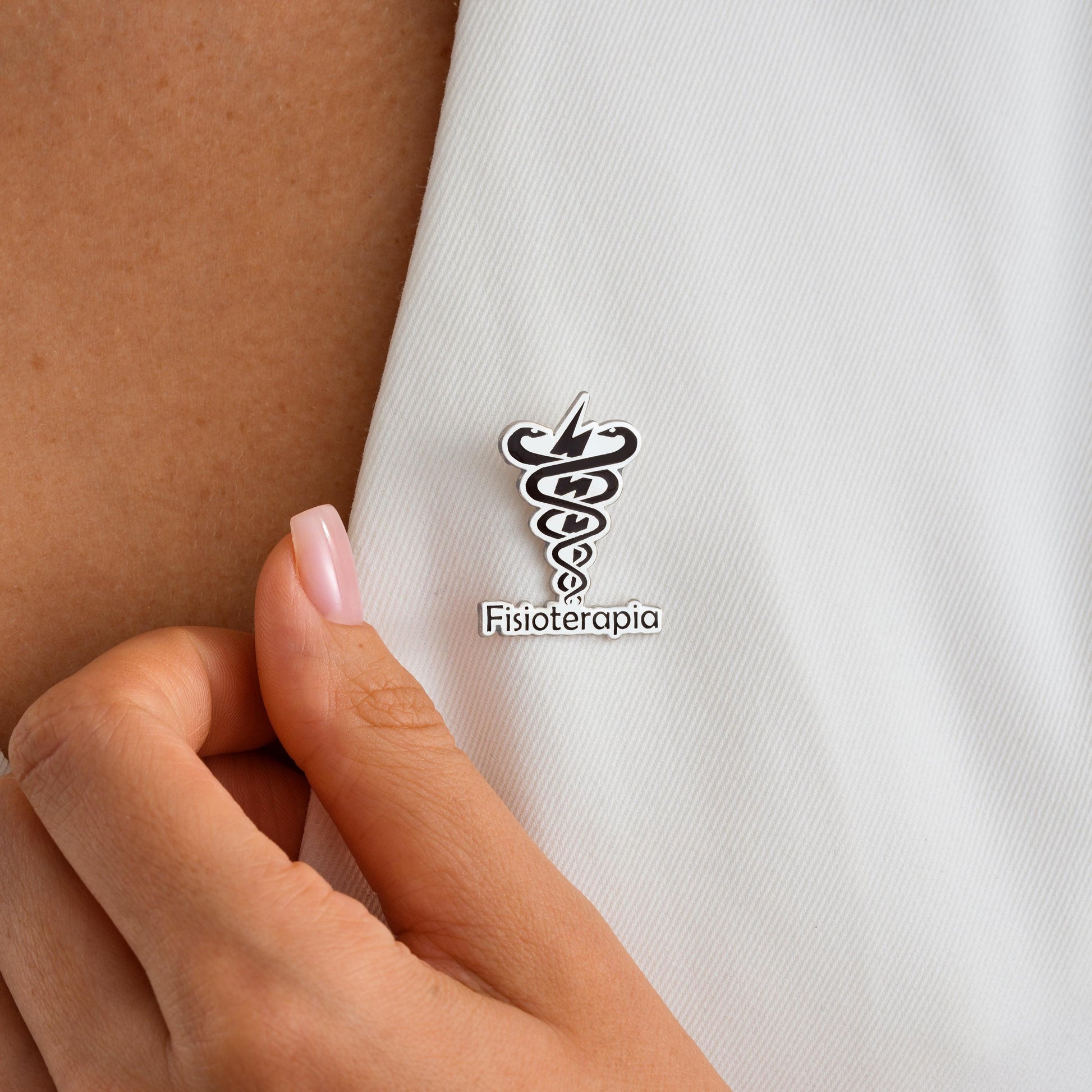 Material: Solid 925 Sterling Silver or 14K Solid Gold
• Finish: High-polish 
• Size: Approx. 2.2 cm
• Closure: Butterfly clutch pin back
• Hypoallergenic & nickel-free
• Handmade with expert craftsmanship
Physiotherapists  Fisioterapia Students Sports Therapists  Rehab Professionals White Coat Ceremonies  Graduation Gift
Elegant gift box
Ready for professional or personal gifting
Processing time: 2 3 business days
Ships from Turkey for EU orders
USA 2 5 business days
Europe 1 3 business days