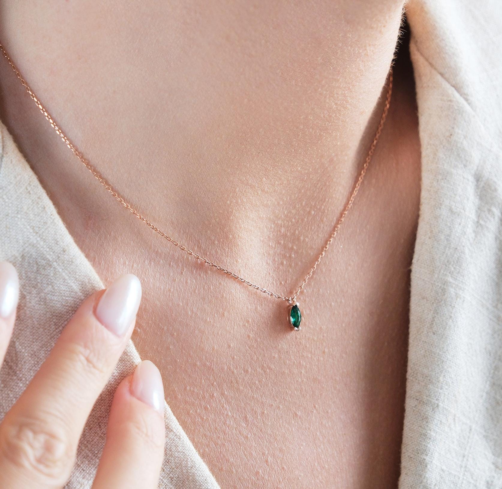 Our gemstone necklaces offer a unique design opportunity with customizable natural stones of your choice. Available in gold, silver, and rose gold plating, these high-quality and durable pieces allow you to personalize your style with elegance