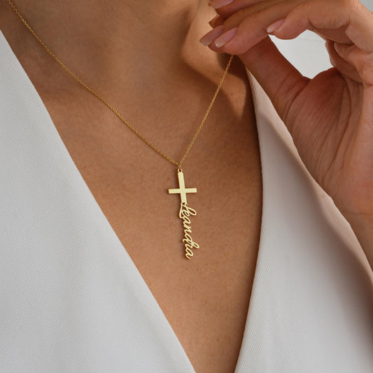 Custom Cross Name Necklace – A Faithful Touch of Personalization  This unique necklace combines the timeless symbol of the cross with your chosen name in elegant script. A perfect keepsake for expressing your faith while carrying a personal touch.
925K Sterling Silver / 14K Solid Gold  Silver, Gold, Rose Gold Any name or meaningful word Spring Ring Chain Length: Adjustable (16&quot; + 2&quot; extender)  
Christian gifts – Baptism – Confirmation – Religious holidays – Daily wear – Faith jewelry lovers