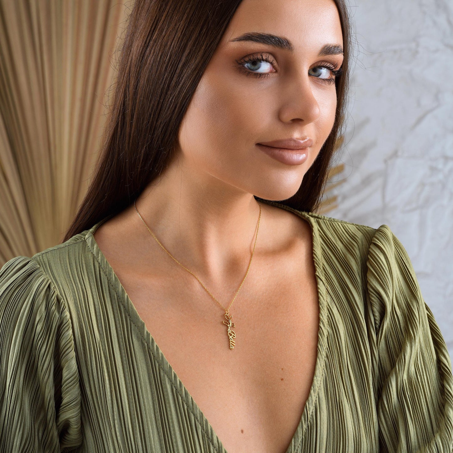Birthday gifts  Mother’s Day Anniversary Bridesmaid gift Daily wear
Custom Birth flower Name Necklace Personalized Flower Name Pendant 
A beautiful and unique necklace combining your name with your birth flower. Perfect as a personalized gift for birthdays, anniversaries, or everyday wear.
Material: 925K Sterling Silver / 14K Solid Gold
Closure: Spring Ring
• Pendant Size: Approx. 25–35mm height (varies by name)
• Sold as: Pendant with chain included
• Hypoallergenic & safe for sensitive skin