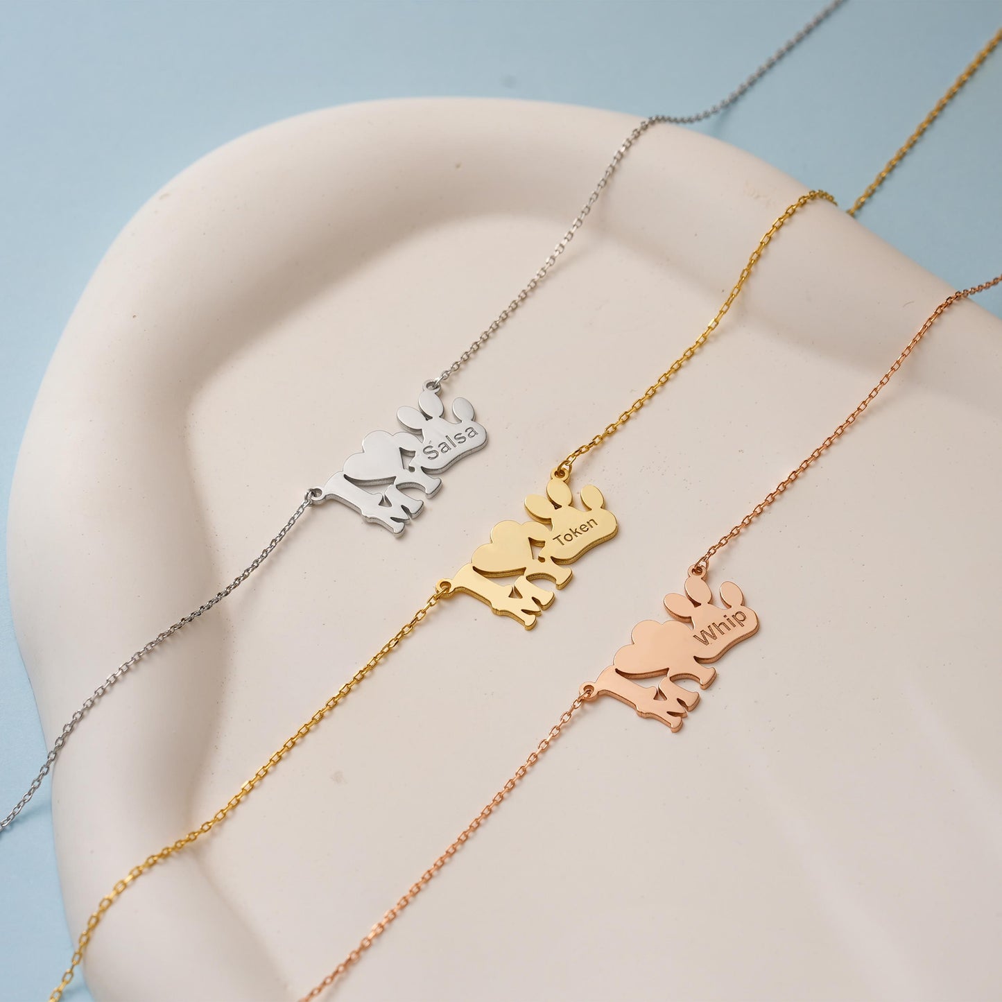 ✨ Personalized Paw Necklace – Custom I Love My Pet Pendant ✨  

A heartfelt necklace featuring a paw print design with the words &quot;I Love My Pet&quot; and your pet’s name. Perfect for celebrating the bond with your furry friend or as a thoughtful gift for a pet lover.

💛 Product Details  
• Material: 925K Sterling Silver / 14K Solid Gold  
• Closure: Spring Ring  
• Pendant Size: Approx. 20mm  
• Sold as: Pendant with chain included  
• Hypoallergenic & safe for sensitive skin