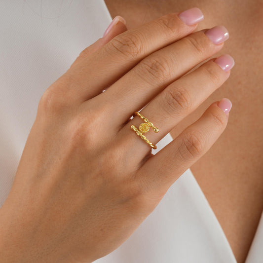 Material 925K Sterling Silver 14K Solid Gold
Silver Gold Plated Rose Gold Plated 14K Gold
Stone Cubic Zirconia 
Twisted spiral band
Available in multiple sizes
Birthday gifts Dainty jewelry lovers Stackable style  Gift for her Bridesmaids Everyday minimalist ring
Ready for gifting  perfect for birthday holidays meaningful everyday wear
Handmade to order in US
Processing time 2 3 business days
Express delivery available USA 2 5 business days
Europe 13 business days
For EUROPE shipped from TURKEY