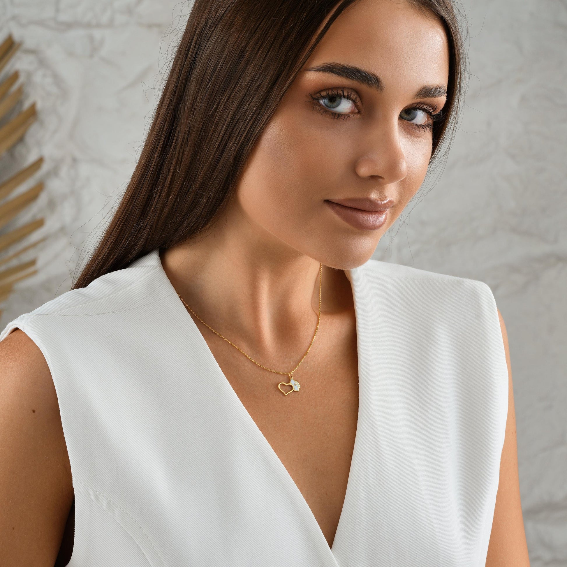 925K Sterling Silver 14K Solid Gold Finish High polish
Pendant Open heart with white enamel nurse cap Chain Length Adjustable 16&quot;  2&quot; extender Spring ring lobster clasp
Nurses Doctor Graduation gifts  White coat ceremony  Healthcare workers Nurse appreciation  Med school students
Elegant gift box Ready for gifting  ideal for birthdays graduation appreciation
Handmade to order in US
Processing 2 3 business day Express delivery US 2 5 business day 1 3 business days
For EUROPE shipped from TURKEY