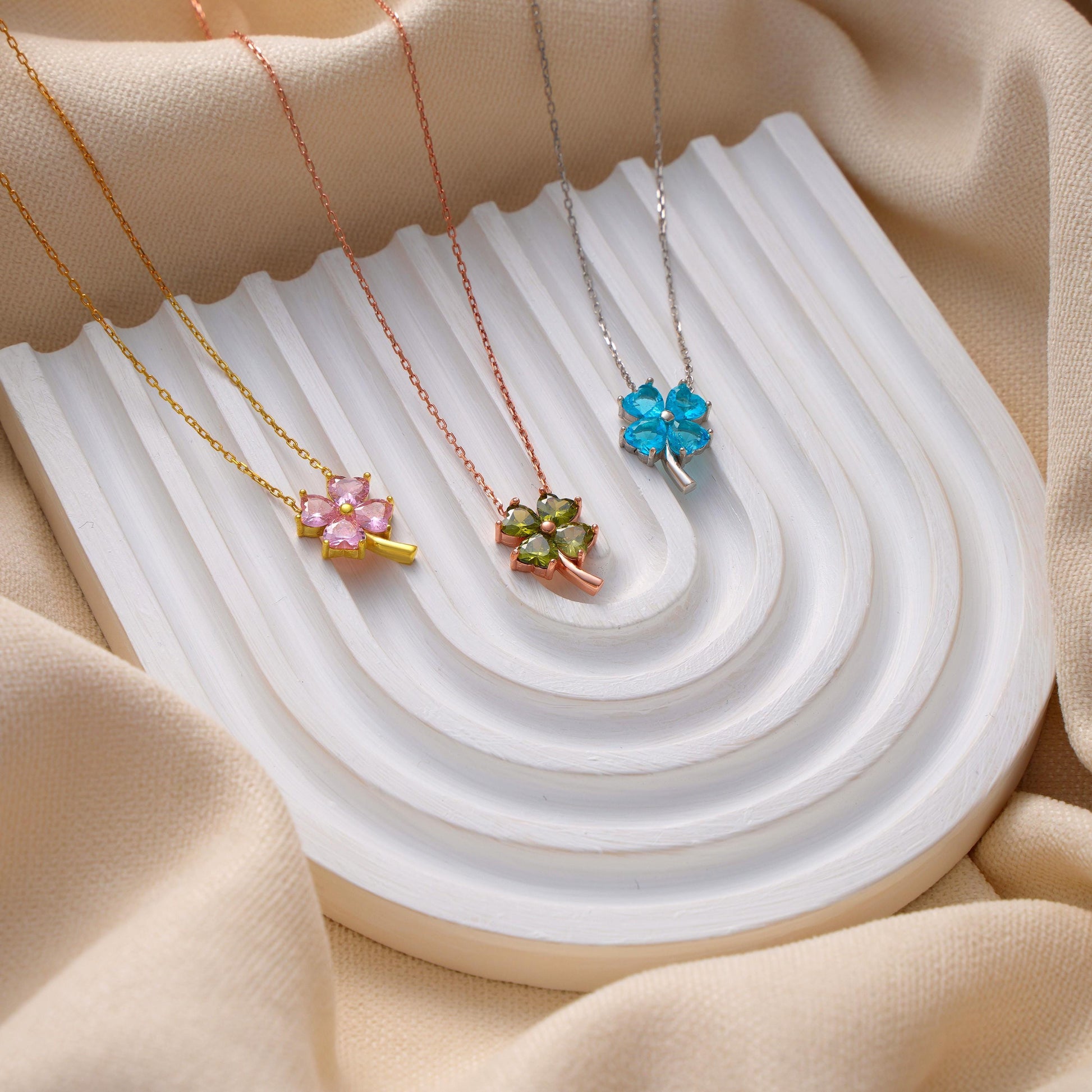 ✨ Custom Clover Necklace – Birthstone Four Leaf Pendant ✨

A charming clover necklace adorned with a sparkling gemstone or birthstone of your choice. Perfect as a good luck talisman, meaningful gift, or a stylish accessory for any occasion.
• Material: 925K Sterling Silver / 14K Solid Gold
• Closure: Spring Ring
• Pendant Size: Approx. 15mm
• Sold as: Pendant with chain included
• Hypoallergenic & safe for sensitive skin
Good luck gifts, birthdays, anniversaries, friendship gifts, or self-love