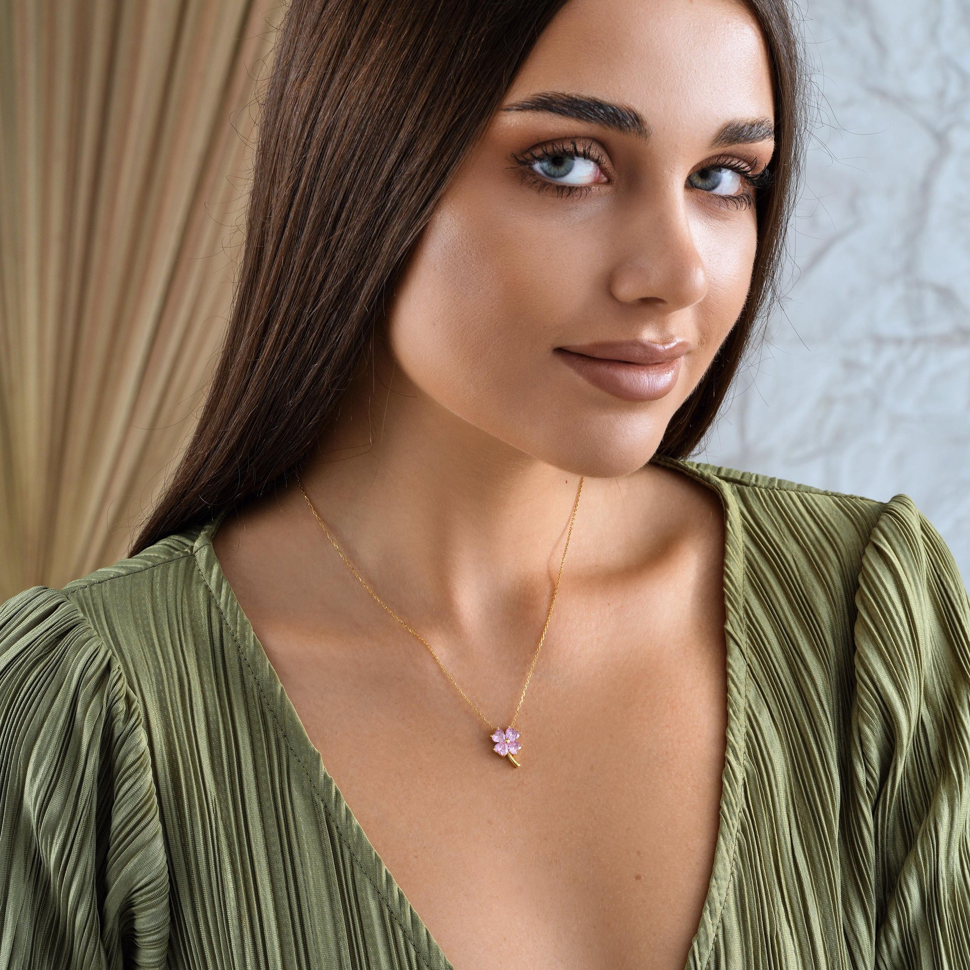 ✨ Custom Clover Necklace – Birthstone Four Leaf Pendant ✨

A charming clover necklace adorned with a sparkling gemstone or birthstone of your choice. Perfect as a good luck talisman, meaningful gift, or a stylish accessory for any occasion.
• Material: 925K Sterling Silver / 14K Solid Gold
• Closure: Spring Ring
• Pendant Size: Approx. 15mm
• Sold as: Pendant with chain included
• Hypoallergenic & safe for sensitive skin
Good luck gifts, birthdays, anniversaries, friendship gifts, or self-love