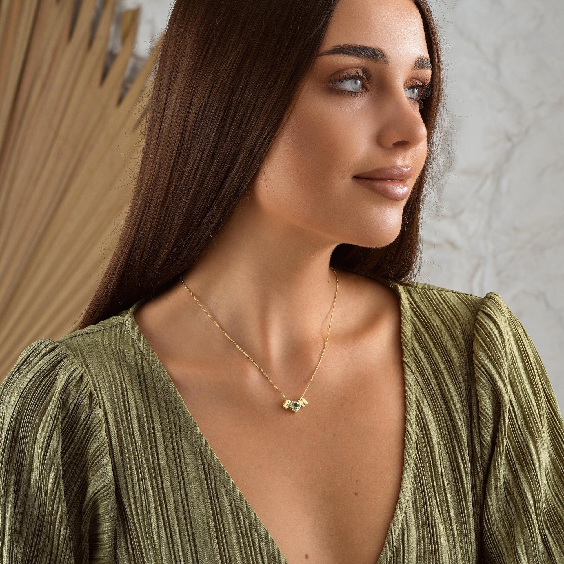 ✨ Initial Charm Necklace with Heart CZ Pendant – Personalized Jewelry ✨

A beautiful necklace featuring an initial letter charm paired with a sparkling heart CZ stone. Perfect for expressing love and adding a personal touch to your style.
🎯 Perfect For:
Birthdays, anniversaries, Valentine&#39;s Day, friendship gifts, or self-love jewelry.

💛 Product Details
• Material: 925K Sterling Silver / 14K Solid Gold
• Closure: Spring Ring
• Charm Size: Approx. 8mm
• Hypoallergenic & safe for sensitive skin